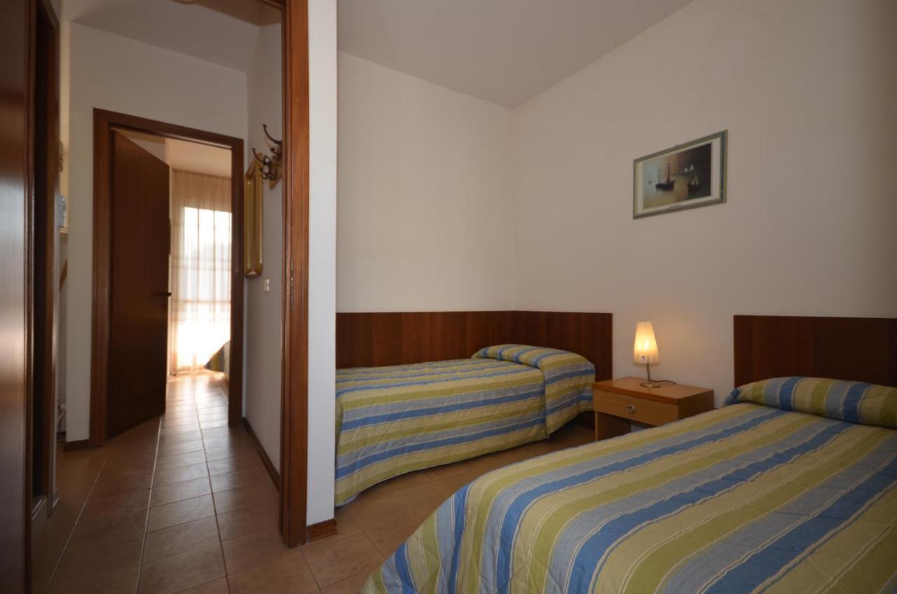 Appartamenti Sirio Via Pesci 6,8,14 Bibione Eksteriør bilde